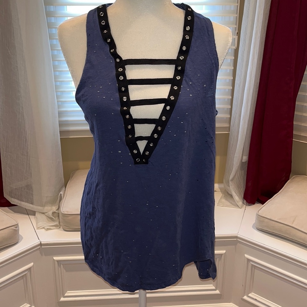 Better Be lace up tank top Sz Medium